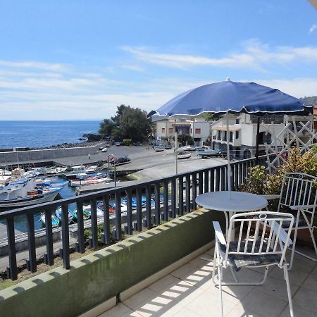 Appartamento Sul Mare 阿奇雷亚莱 外观 照片