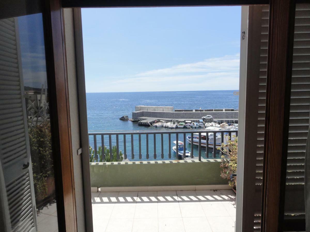 Appartamento Sul Mare 阿奇雷亚莱 外观 照片